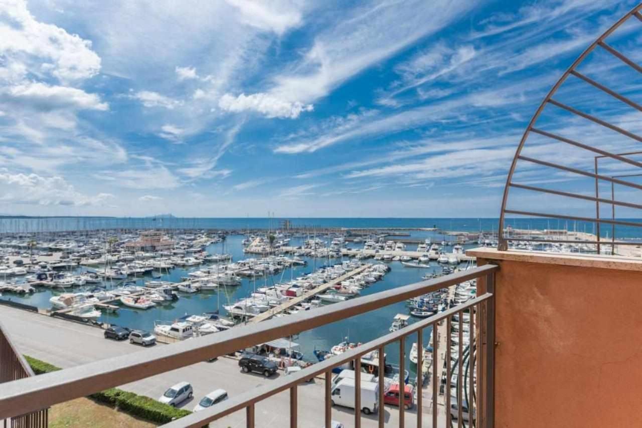 Апартаменти Attico Medieval Sea View Неттуно Екстер'єр фото